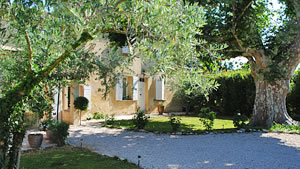 Bastide Valentine - Chambres d'hotes proche d'Avignon, &agrave; Montfavet